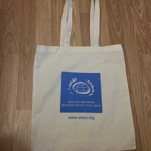 NEW United Nations Flag United Nations Tote Bag - Picture 2 of 2